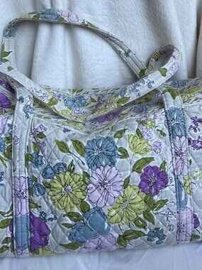 Vera Bradley Large Duffel Bag in Lola Floral Pattern